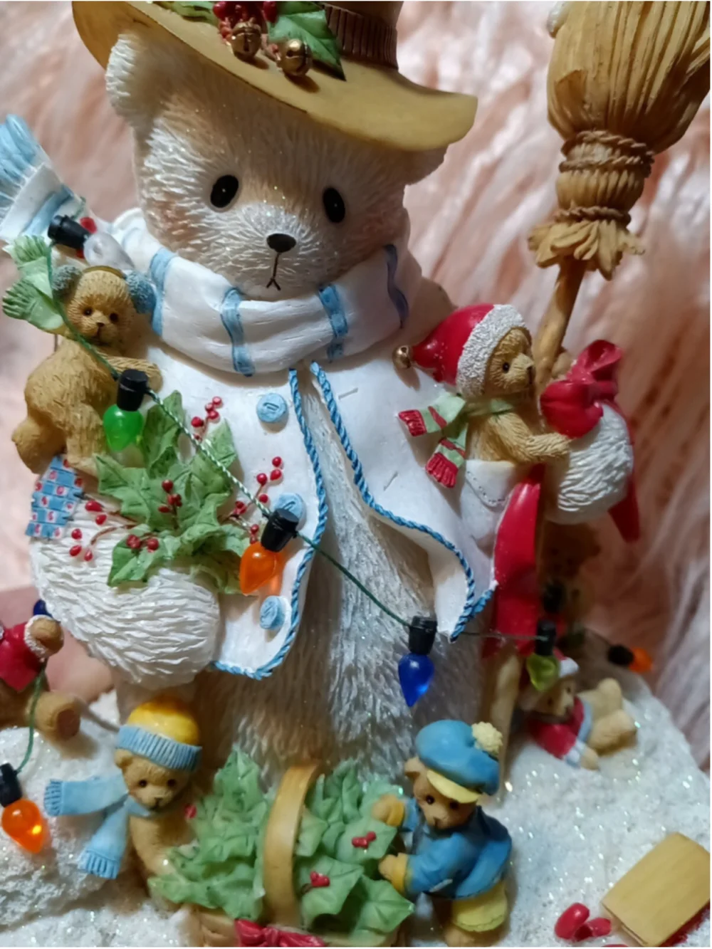 Cherished Teddies Snowman “We Could All Use a Hand Around the Holidays” Figur...